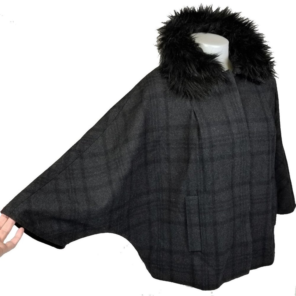 VTG Wool Bat Wing Sleeve Jacket Removable Faux Fur Collar Ann Taylor Loft Large